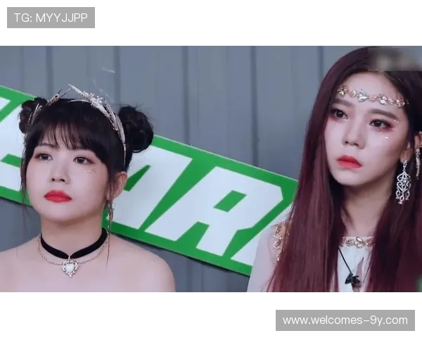 女团足球球迷背后的故事揭示她们与足球的深厚情感和独特魅力