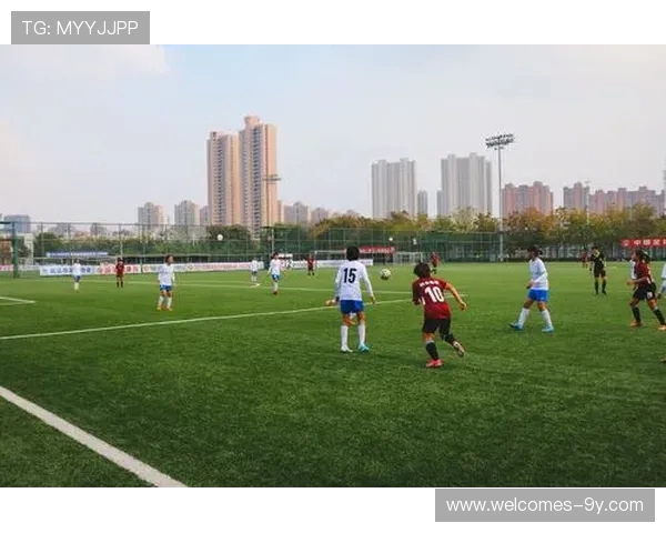 以东村中学足球水平提升为核心的校园体育发展探索路径新方向研究